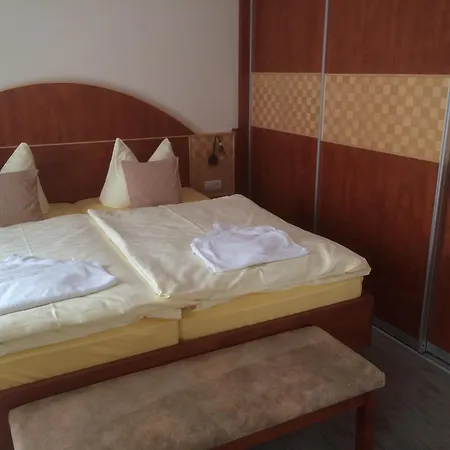 Ruegen Guest house *