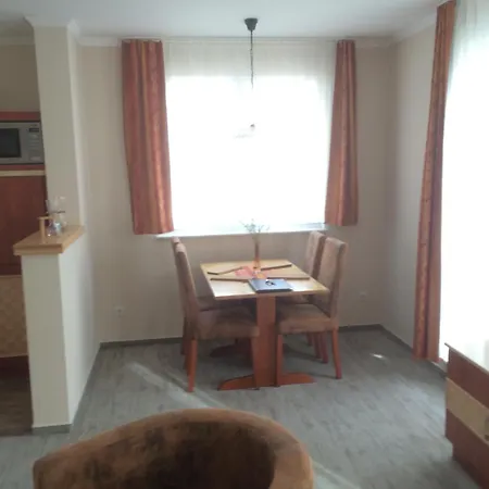 בית הארחה Ruegen 4*